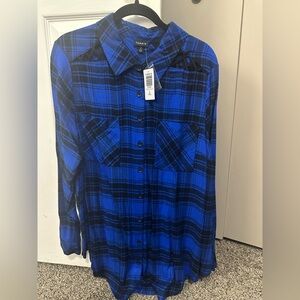 Torrid Women's Blue and Black Plaid Button Down Shirt